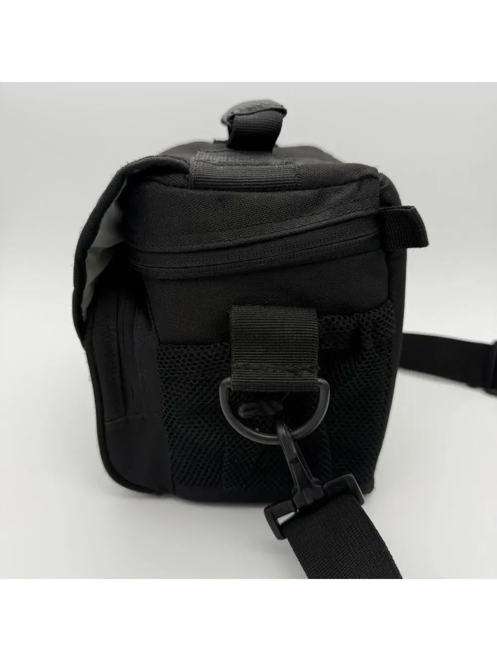 Lowepro EX160 Arctic Black Digital Camera Pouch Shoulder Bag 9”x5”x7”